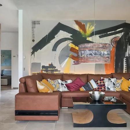Primavera For 8 People In With Private Pool & Pet Friendly Buje