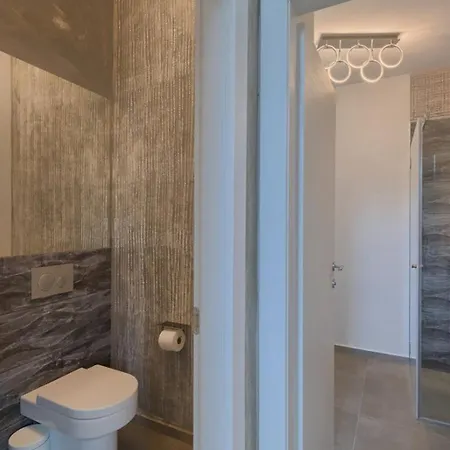 Primavera For 8 People In With Private Pool & Pet Friendly *