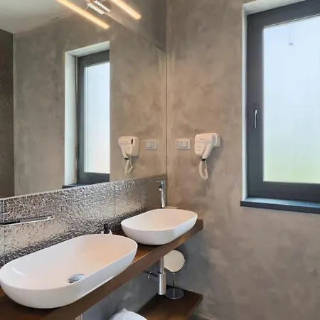 Primavera For 8 People In With Private Pool & Pet Friendly *