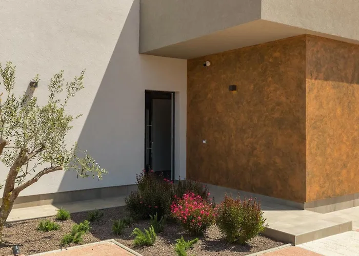 Primavera For 8 People In With Private Pool & Pet Friendly Villa *