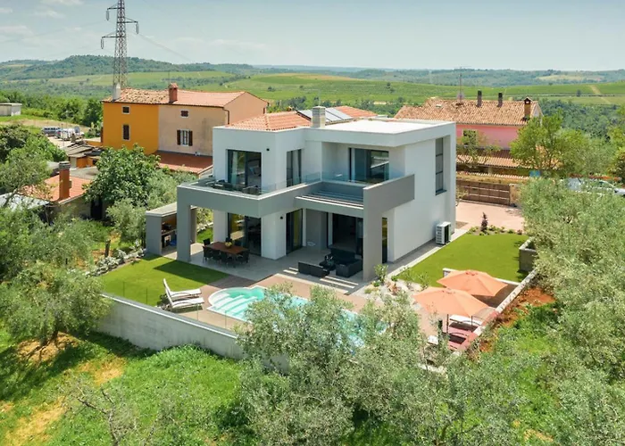 Primavera For 8 People In With Private Pool & Pet Friendly * Buje