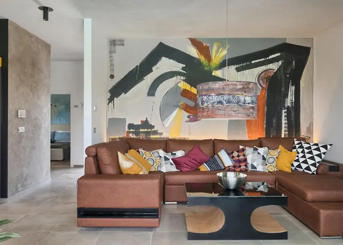 Primavera For 8 People In With Private Pool & Pet Friendly Buje