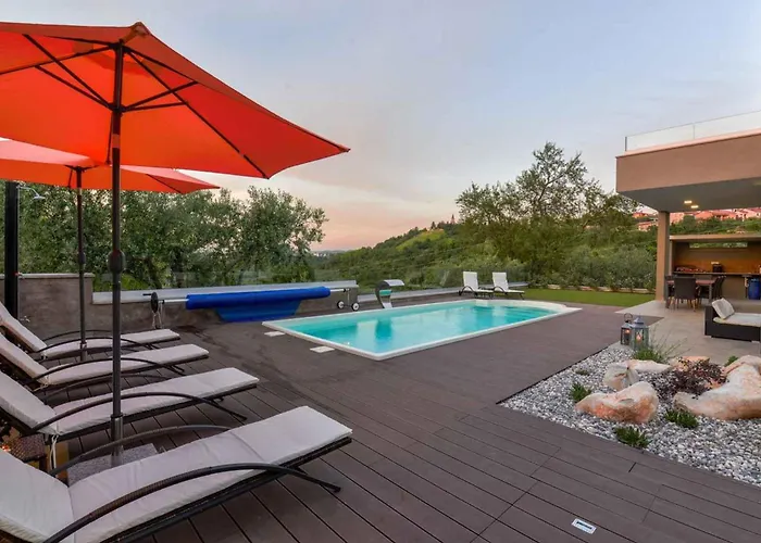 Villa Primavera For 8 People In With Private Pool & Pet Friendly Buje